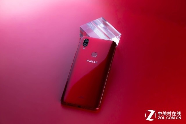 vivo NEX评测 骁龙710锻造全面屏轻旗舰 