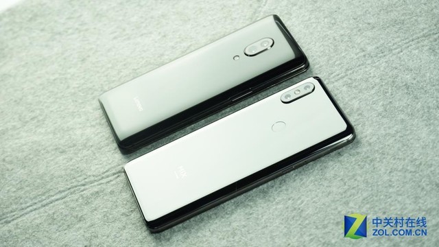 联想/小米滑盖体验 三个同事居然滑出了八种手感 
